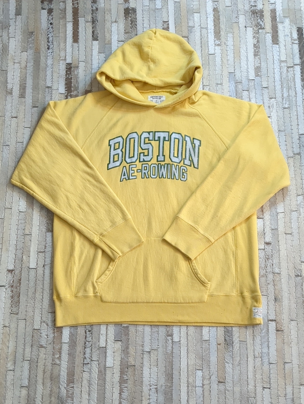 Vintage Y2K American Eagle Outfitters "Boston AE-Rowing" Yellow Hoodie XL